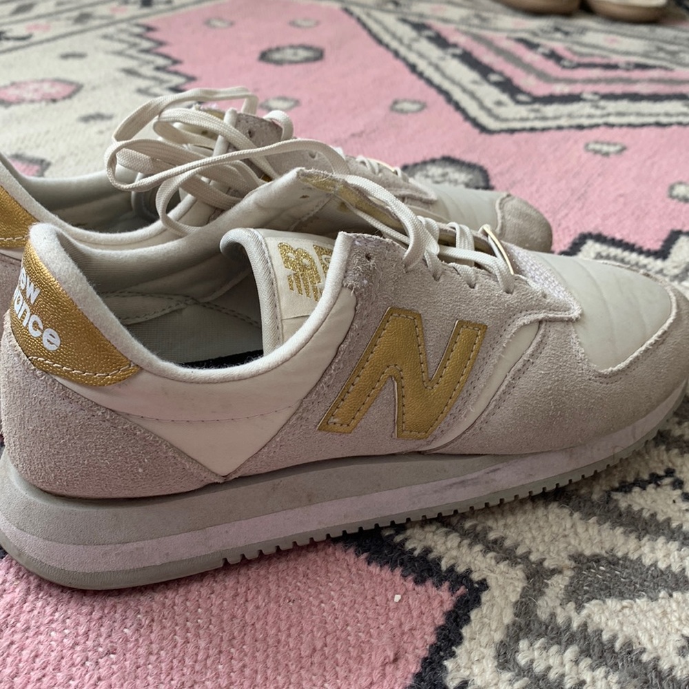 New Balance White/Gold Sneakers Gem